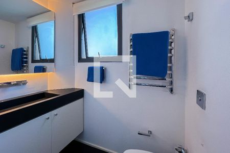 Apartamento à venda com 375m², 3 quartos e 4 vagas Apartamento à venda com 375m², 3 quartos e 4 vagasBanheiro 1 Suíte 1