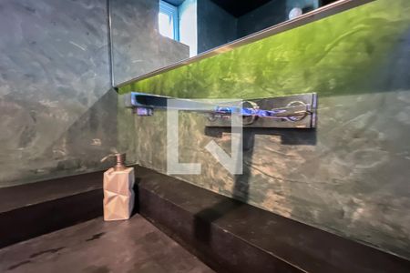 Apartamento à venda com 375m², 3 quartos e 4 vagasBanheiro