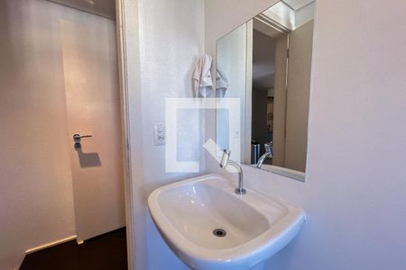 Apartamento à venda com 375m², 3 quartos e 4 vagasBanheiro de Serviço