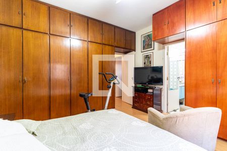 Casa à venda com 207m², 4 quartos e 6 vagas Casa à venda com 207m², 4 quartos e 6 vagasQuarto 1 - Suíte 1