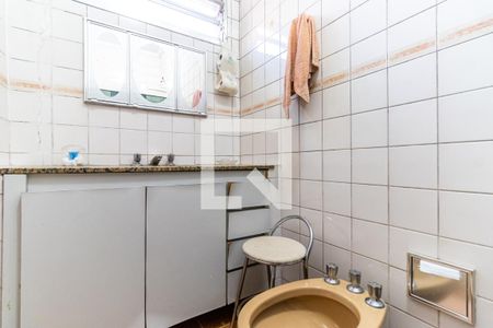 Casa à venda com 207m², 4 quartos e 6 vagas Casa à venda com 207m², 4 quartos e 6 vagasBanheiro da Suíte 2