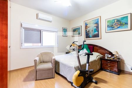 Casa à venda com 207m², 4 quartos e 6 vagas Casa à venda com 207m², 4 quartos e 6 vagasQuarto 1 - Suíte 1