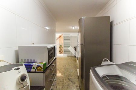 Casa à venda com 160m², 3 quartos e 2 vagas Casa à venda com 160m², 3 quartos e 2 vagasÁrea de Serviço