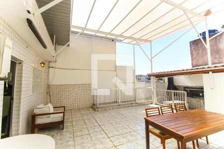 Casa à venda com 160m², 3 quartos e 2 vagas Casa à venda com 160m², 3 quartos e 2 vagasQuintal