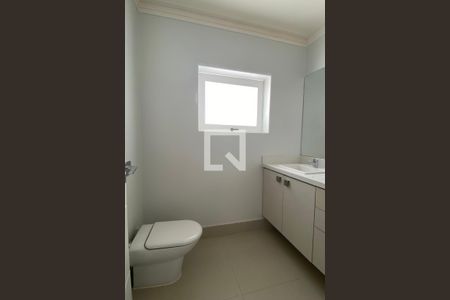 Casa de condomínio à venda com 533m², 4 quartos e 4 vagasBanheiro da Suíte 4