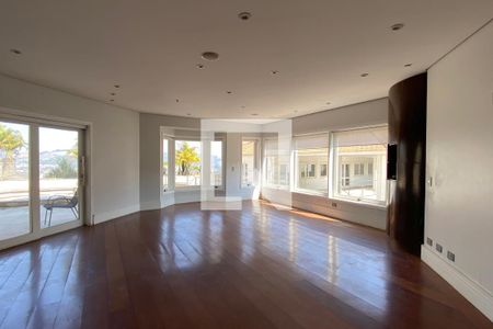 Sala de casa de condomínio à venda com 4 quartos, 533m² em Alphaville, Santana de Parnaíba