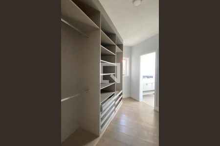 Casa de condomínio à venda com 533m², 4 quartos e 4 vagasCloset da suíte 1