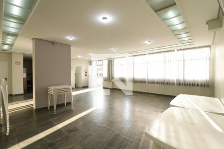 Apartamento à venda com 98m², 2 quartos e 1 vagaSalão de Festas