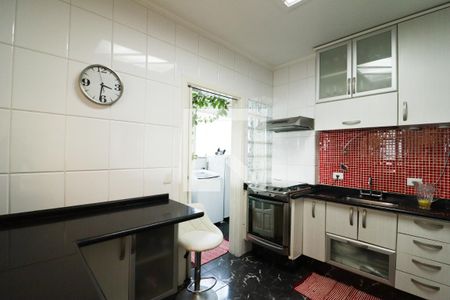 Apartamento à venda com 98m², 2 quartos e 1 vagaCozinha
