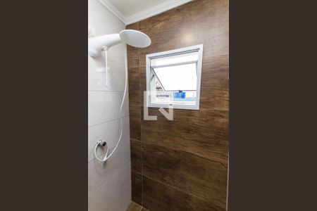 Casa de condomínio à venda com 120m², 3 quartos e 2 vagasBanheiro da Suíte