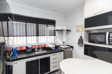 Casa de condomínio à venda com 120m², 3 quartos e 2 vagasCozinha