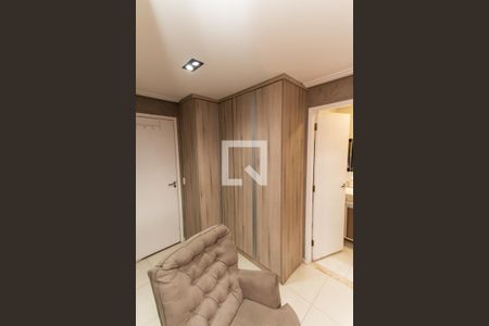 Casa de condomínio à venda com 120m², 3 quartos e 2 vagasSuíte  