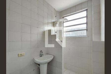 Apartamento à venda com 55m², 2 quartos e sem vaga Apartamento à venda com 55m², 2 quartos e sem vagaBanheiro Corredor
