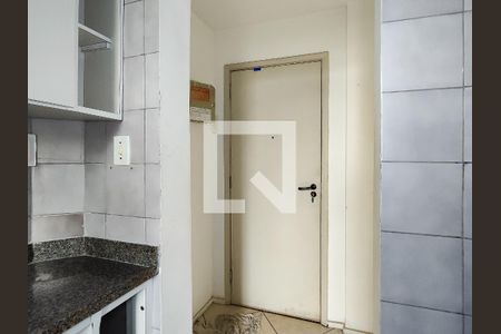 Entrada de apartamento para alugar com 2 quartos, 55m² em Rio Comprido, Rio de Janeiro