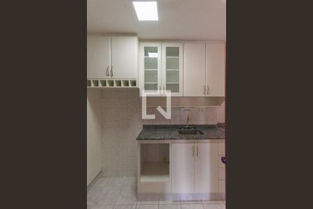 Apartamento à venda com 110m², 3 quartos e 2 vagasCozinha