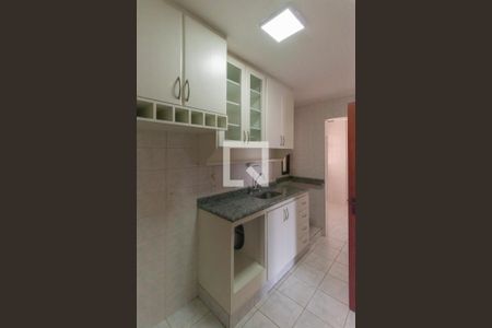 Apartamento à venda com 110m², 3 quartos e 2 vagasCozinha