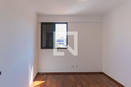 Apartamento à venda com 110m², 3 quartos e 2 vagasQuarto 2