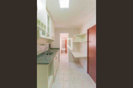 Apartamento à venda com 110m², 3 quartos e 2 vagasCozinha