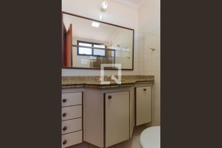 Apartamento à venda com 110m², 3 quartos e 2 vagasBanheiro da Suíte