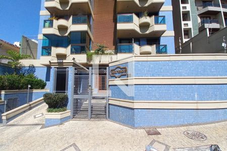 Apartamento para alugar com 70m², 1 quarto e 1 vagaFachada e portaria