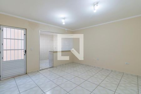 Sala de casa para alugar com 2 quartos, 69m² em Vila Portuguesa, São Paulo