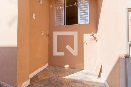 Lavanderia de casa para alugar com 2 quartos, 69m² em Vila Portuguesa, São Paulo