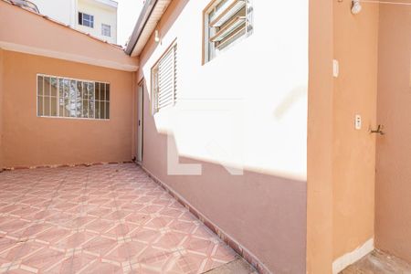 Garagem de casa para alugar com 2 quartos, 69m² em Vila Portuguesa, São Paulo
