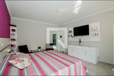 Casa à venda com 210m², 3 quartos e 4 vagasSuíte 1