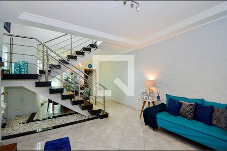 Sala de casa para alugar com 3 quartos, 210m² em Jardim Vila Galvão, Guarulhos