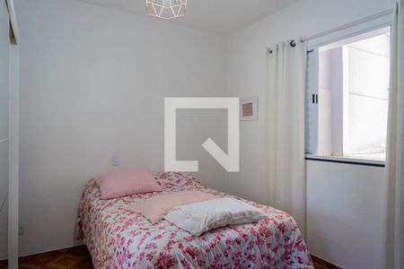 Quarto 1 de casa à venda com 2 quartos, 112m² em Vila Eldizia, Santo André