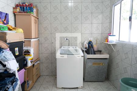Casa à venda com 112m², 2 quartos e 2 vagas Casa à venda com 112m², 2 quartos e 2 vagasÁrea de Serviço