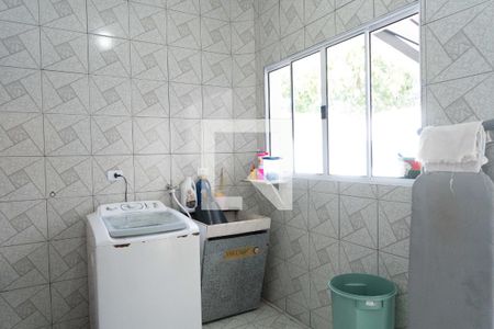 Casa à venda com 112m², 2 quartos e 2 vagas Casa à venda com 112m², 2 quartos e 2 vagasÁrea de Serviço