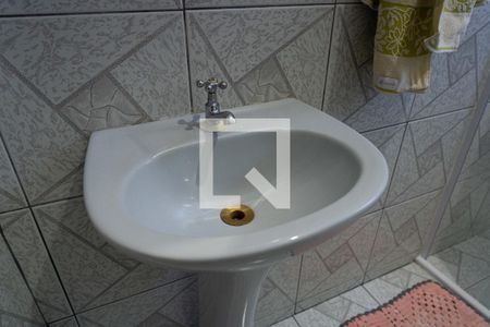 Casa à venda com 112m², 2 quartos e 2 vagas Casa à venda com 112m², 2 quartos e 2 vagasBanheiro