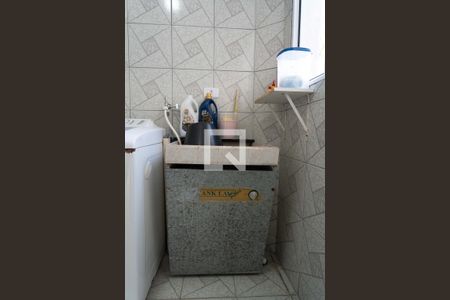 Casa à venda com 112m², 2 quartos e 2 vagas Casa à venda com 112m², 2 quartos e 2 vagasÁrea de Serviço