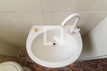 Banheiro de kitnet/studio para alugar com 1 quarto, 30m² em Santa Cecilia, São Paulo