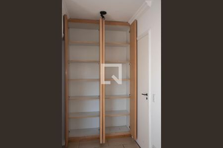 Apartamento à venda com 86m², 3 quartos e 2 vagas Apartamento à venda com 86m², 3 quartos e 2 vagasSuíte