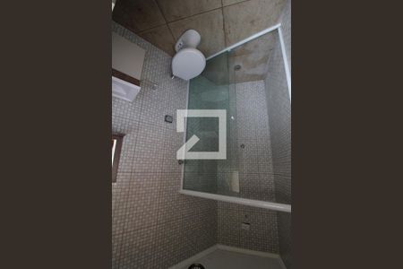 Casa para alugar com 209m², 3 quartos e 2 vagasArea de serviço e Comum - Banheiro