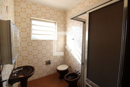 Casa para alugar com 209m², 3 quartos e 2 vagasBanheiro