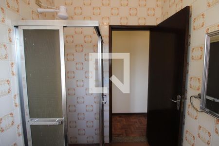 Casa para alugar com 209m², 3 quartos e 2 vagasBanheiro