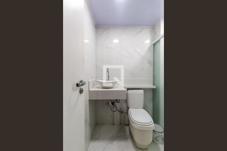 Apartamento para alugar com 47m², 2 quartos e 1 vaga Apartamento para alugar com 47m², 2 quartos e 1 vagaBanheiro