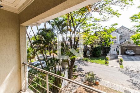 Apartamento à venda com 349m², 4 quartos e 4 vagas Apartamento à venda com 349m², 4 quartos e 4 vagasVaranda do Quarto 1