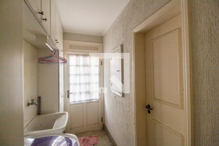 Apartamento à venda com 349m², 4 quartos e 4 vagas Apartamento à venda com 349m², 4 quartos e 4 vagasÁrea de Serviço