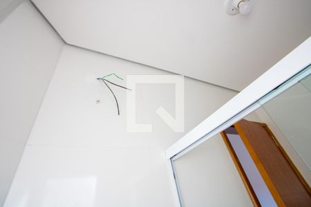 Apartamento para alugar com 60m², 2 quartos e 2 vagas Apartamento para alugar com 60m², 2 quartos e 2 vagasBanheiro social