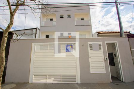 Apartamento para alugar com 60m², 2 quartos e 2 vagas Apartamento para alugar com 60m², 2 quartos e 2 vagasFachada