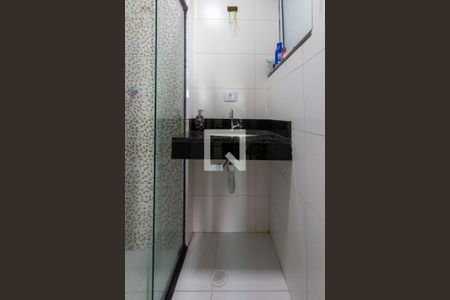 Casa à venda com 79m², 2 quartos e 1 vagaBanheiro