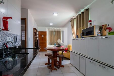 Casa à venda com 79m², 2 quartos e 1 vagaCozinha