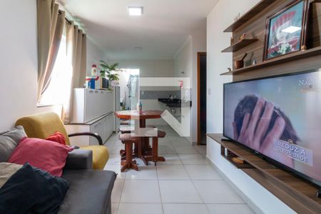 Sala de casa para alugar com 2 quartos, 79m² em Parada Xv de Novembro, São Paulo