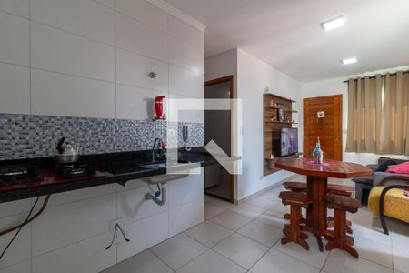 Casa à venda com 79m², 2 quartos e 1 vagaCozinha