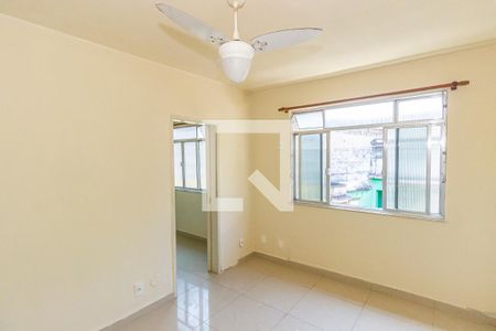 Sala de casa de condomínio para alugar com 3 quartos, 55m² em Oswaldo Cruz, Rio de Janeiro