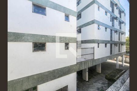 Sala Vista de apartamento para alugar com 2 quartos, 96m² em Jardim Três Marias, Guarujá